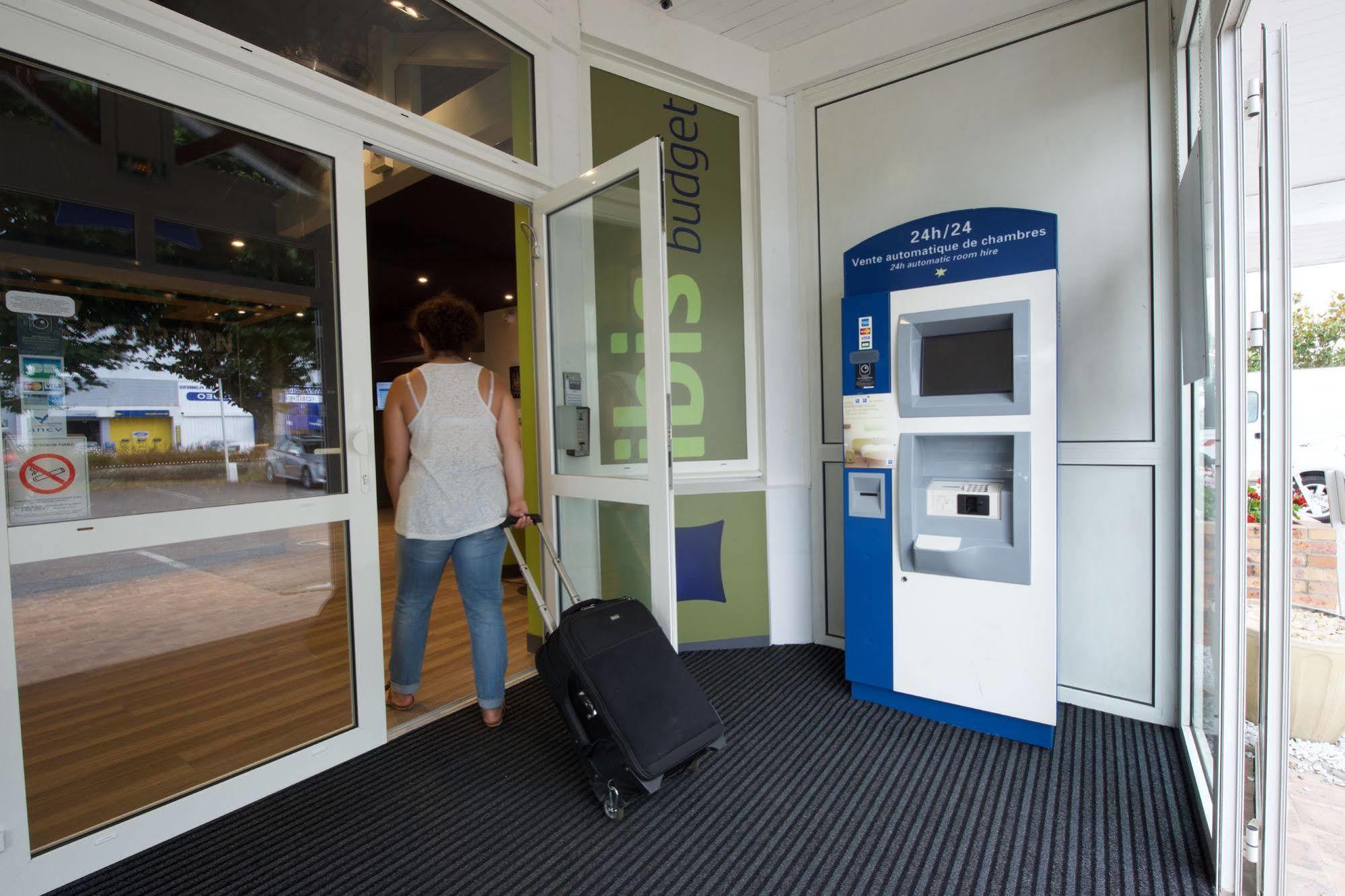 Ibis Budget Saint Paul Les Dax Esterno foto